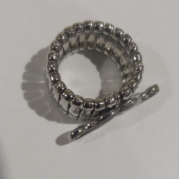 Elegant Silver tone Mustache Design Stretch Ring - Women's Fashion Jewelry - Picture 9 of 9